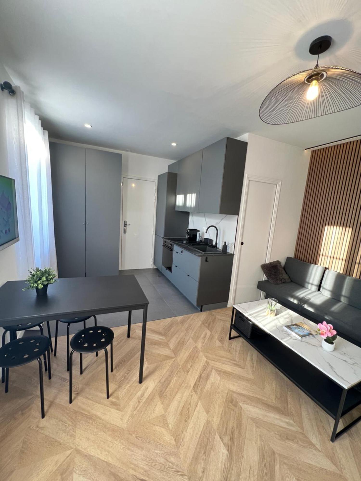 Apartment Superbe Neuf 2 Pieces Vincennes Pte De Paris Montreuil (Seine-Saint-Denis)